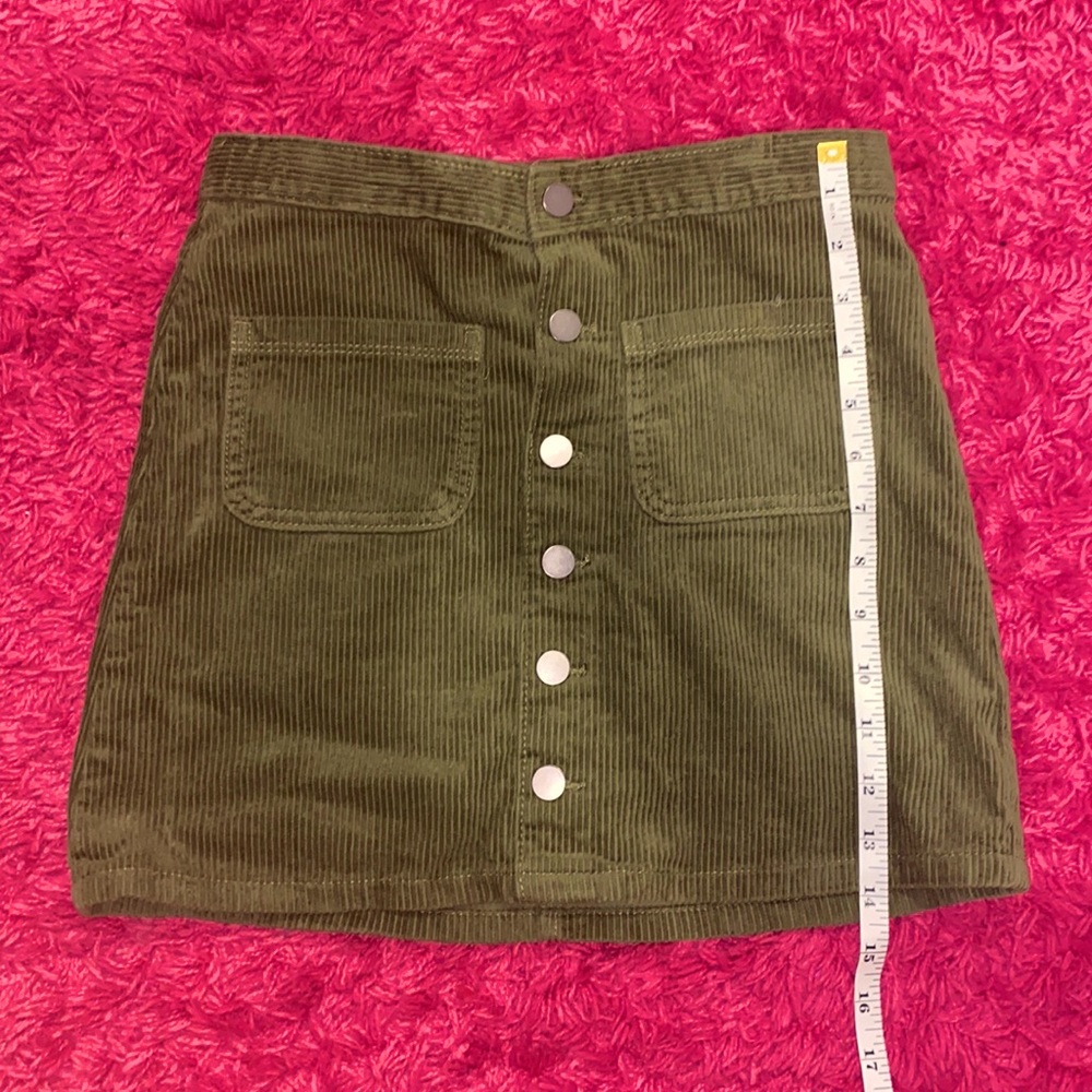 Childrens place girls corduroy skirt with adjustable waist green size 10
